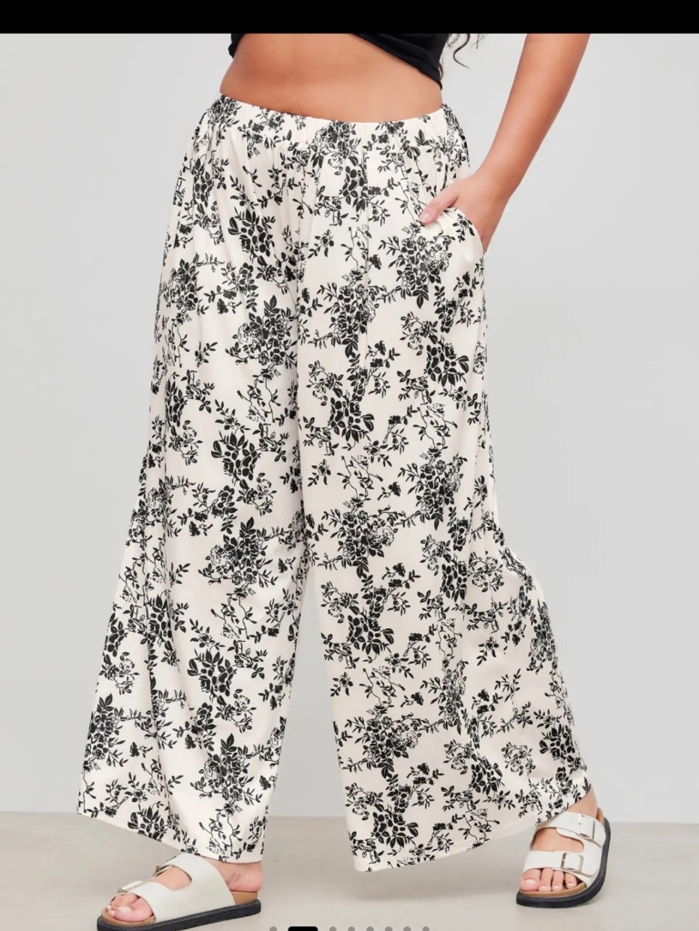 SOLID ELASTIC WAIST POCKET WIDE LEG PANTS CURVE & PLUS